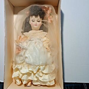 Vintage EFFANBEE Doll Age of Elegance Westminster, box